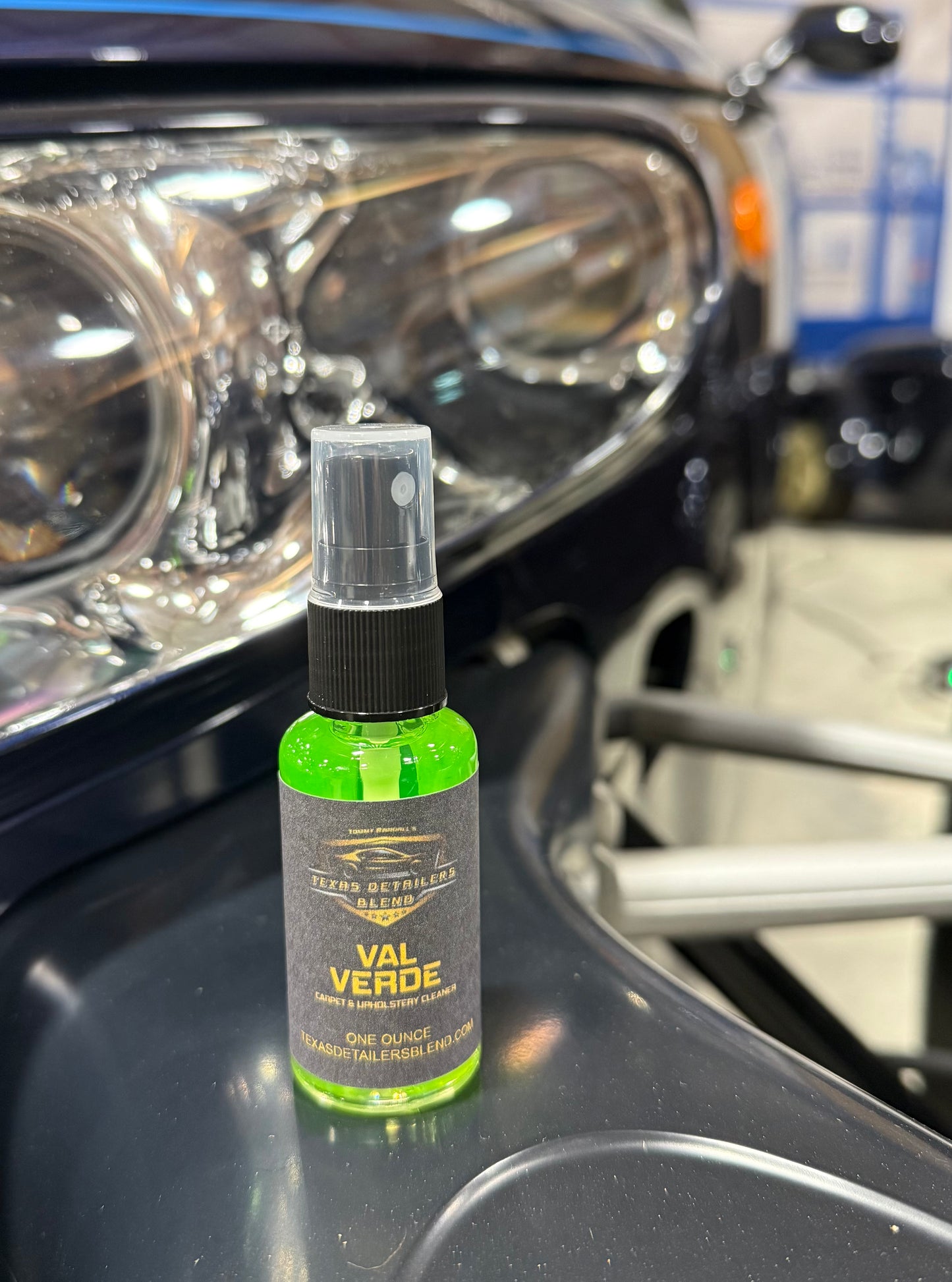 Val Verde - Carpet & Upholstery Cleaner