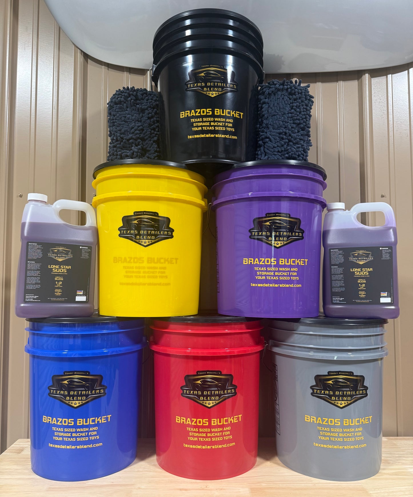 Custom Color Brazos Bucket