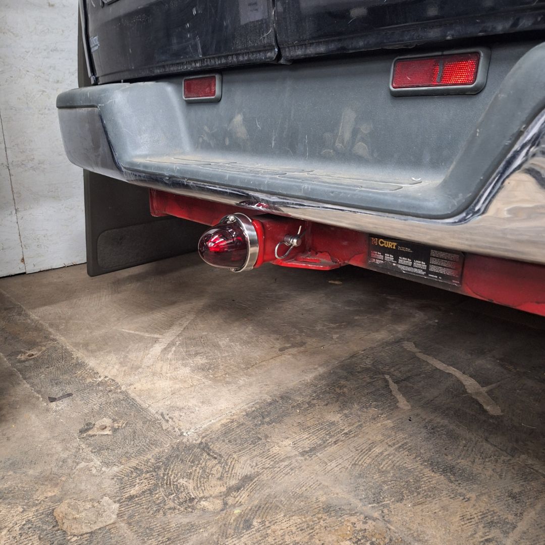 Heavy Duty Stainless Steel Trailer Hitch Mount Light Bracket with Red LED/Red Lens UltraBurst Light